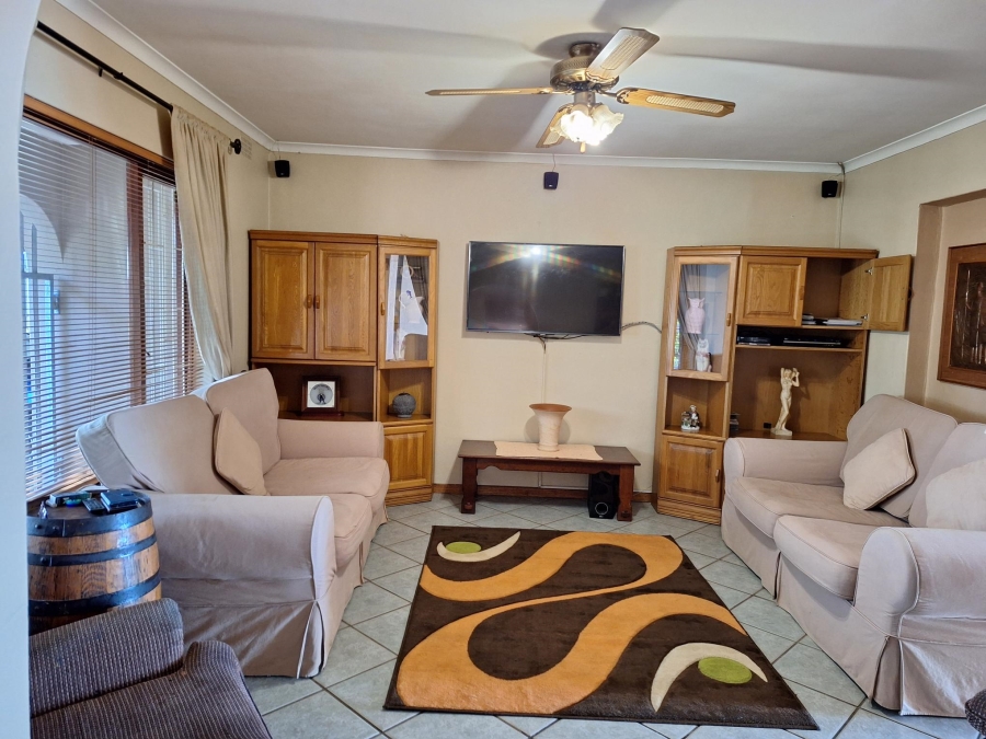 4 Bedroom Property for Sale in Tygerdal Western Cape